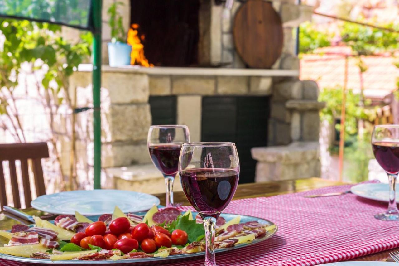 Mini Stone House Villa Omiš Kültér fotó