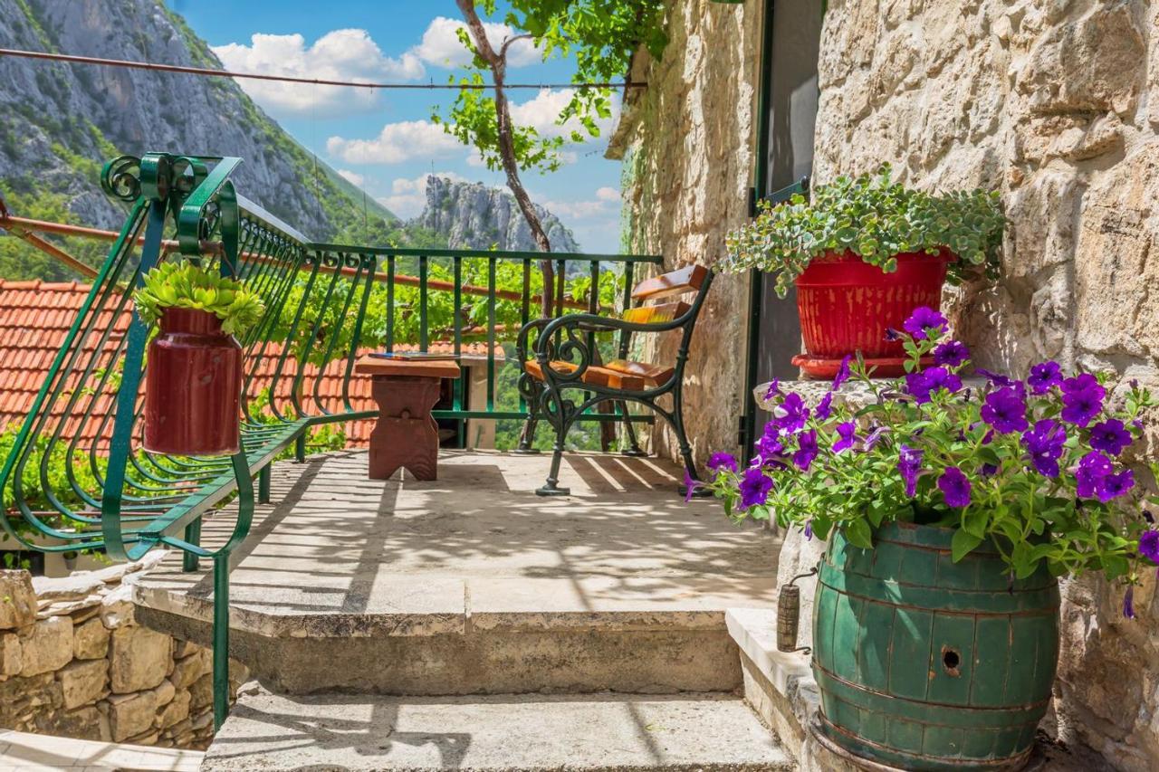 Mini Stone House Villa Omiš Kültér fotó
