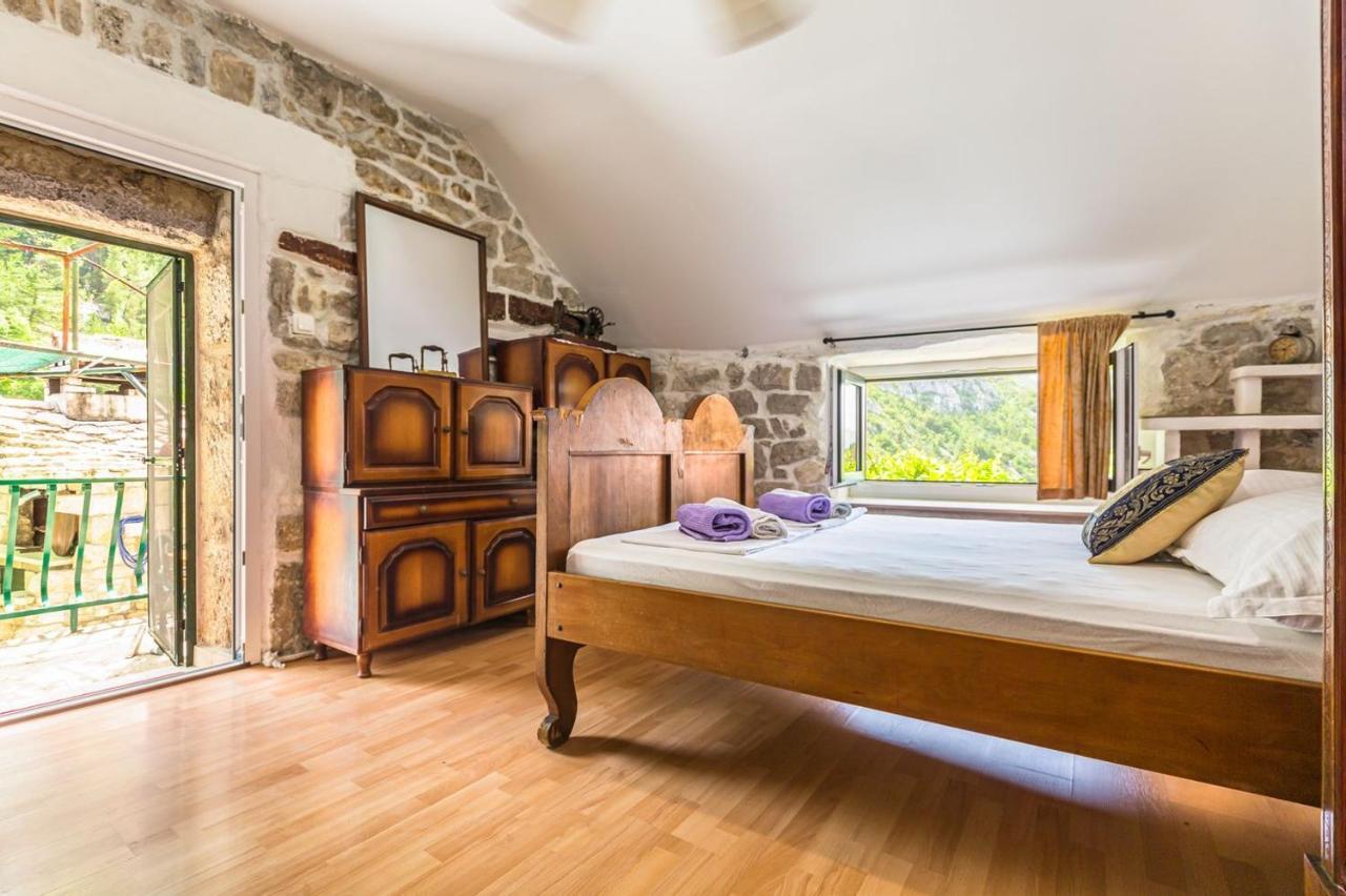 Mini Stone House Villa Omiš Kültér fotó